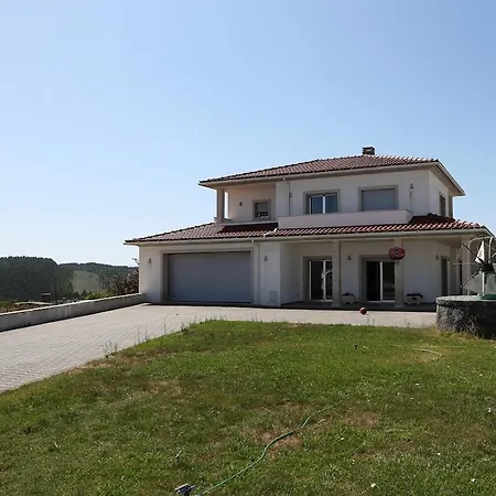 Country House Dom wakacyjny Nazaré